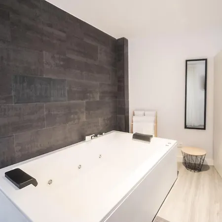 Moonkey - Apartamento Mediterraneo Con Jacuzzi Y Luz Natural Alicante Exterior photo